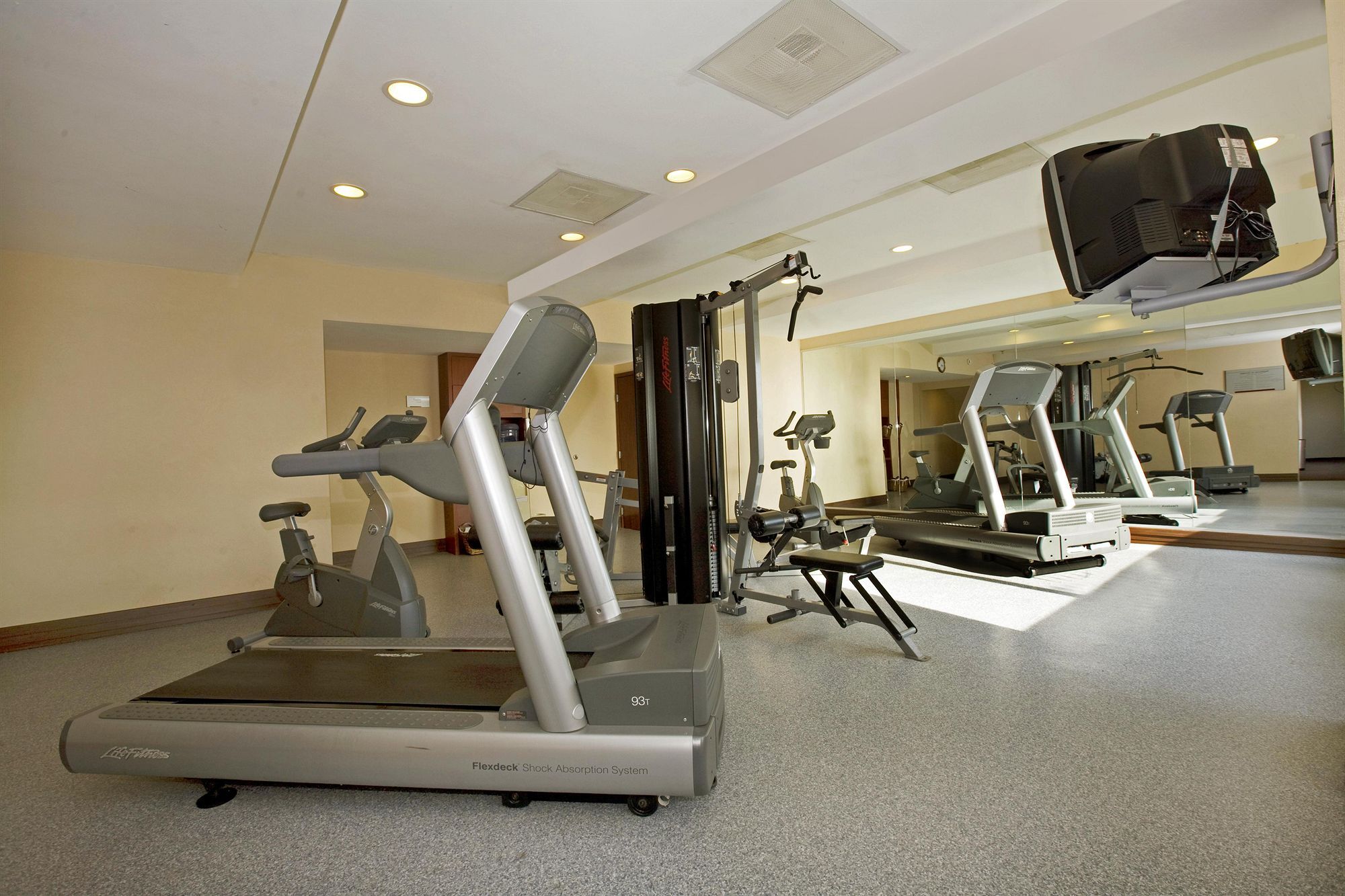 Altavista Hotel Reynosa Konforlar fotoğraf